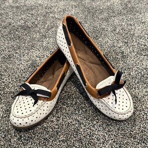 Natural Soul Nautical Flats
